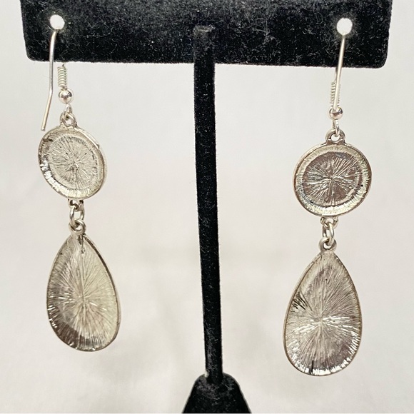 Dangle Drop Earrings Southwest Inspired Marbled White Gray Cabochon Stones - Picture 3 of 9